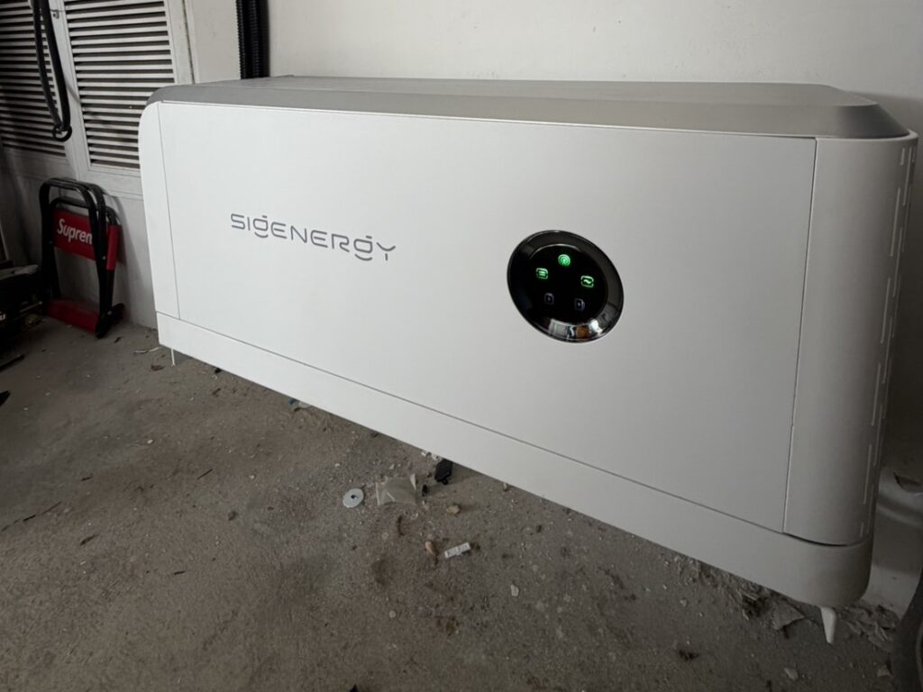 s 17563717